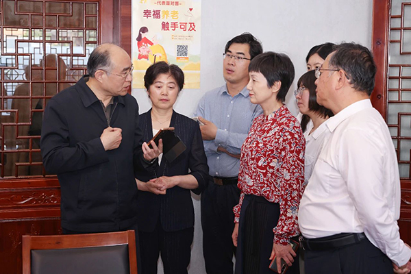 全國(guó)人大常委會(huì)辦公廳研究室到無錫調(diào)研